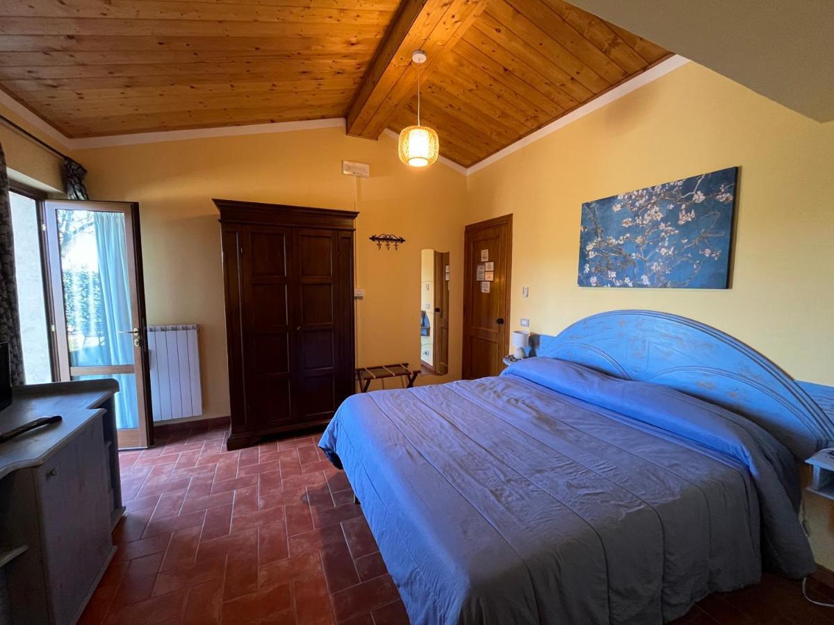 Agriturismo Poggio Del Drago 蒙特马拉诺 外观 照片