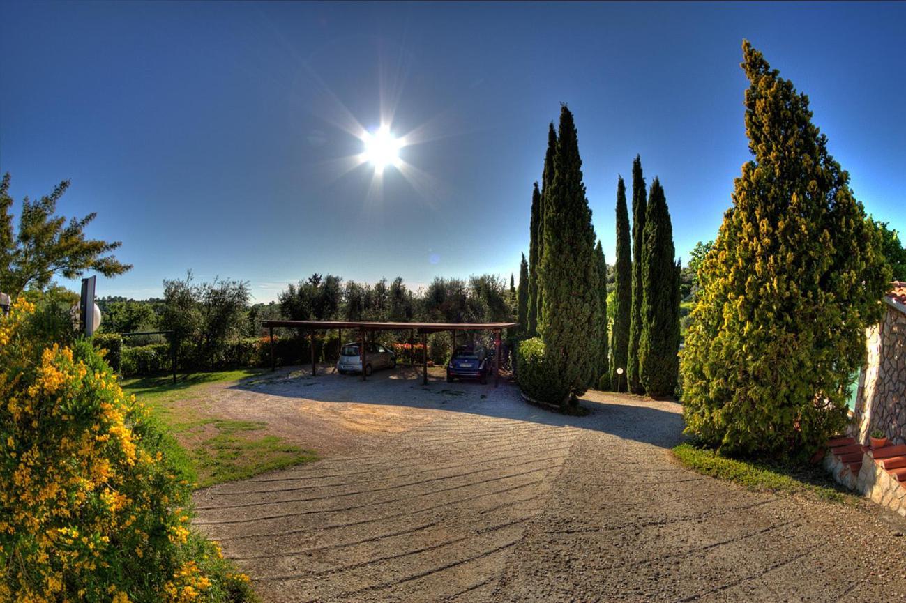 Agriturismo Poggio Del Drago 蒙特马拉诺 外观 照片
